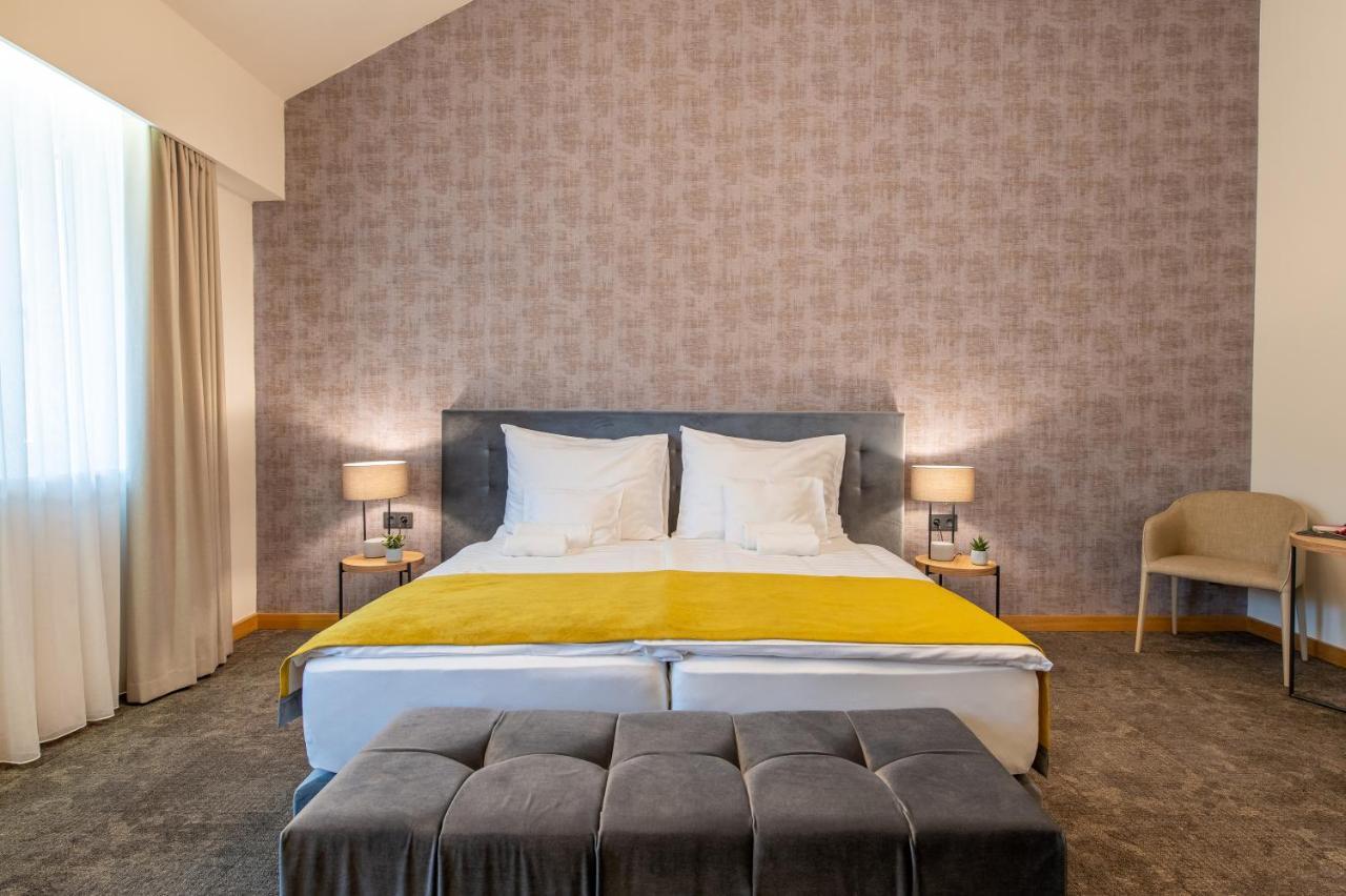 Botrytis Borhotel Мад Екстер'єр фото